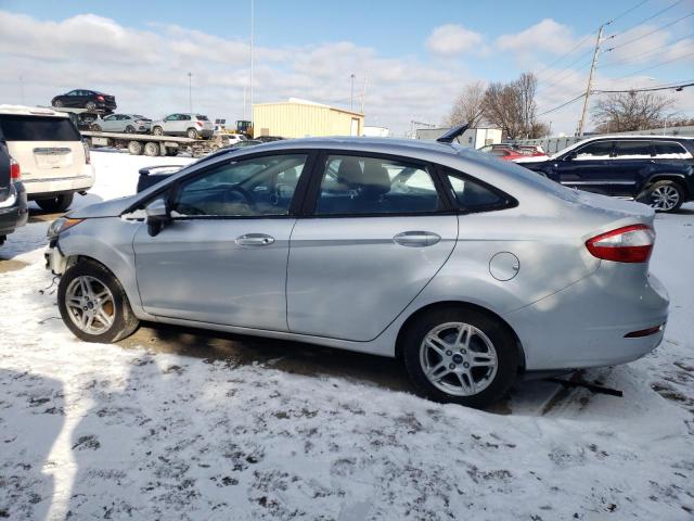 3FADP4BJ7HM125649 - 2017 FORD FIESTA SE SILVER photo 2