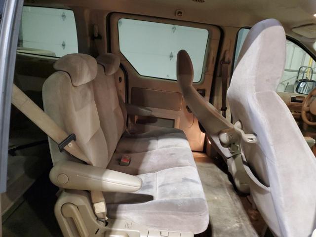 2FMZA57694BA95105 - 2004 FORD FREESTAR SES CREAM photo 10