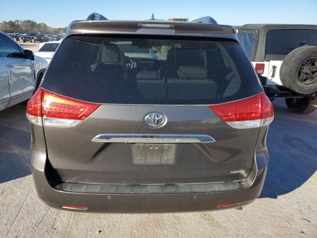 5TDYK3DC8BS051281 - 2011 TOYOTA SIENNA XLE GRAY photo 6