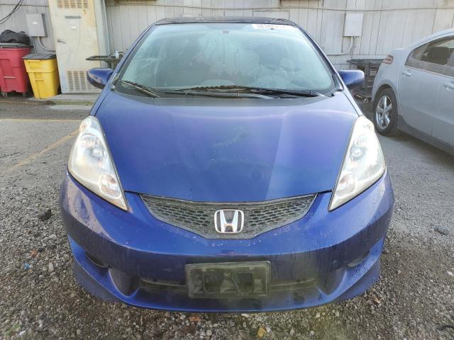 JHMGE8H58BC015246 - 2011 HONDA FIT SPORT BLUE photo 5