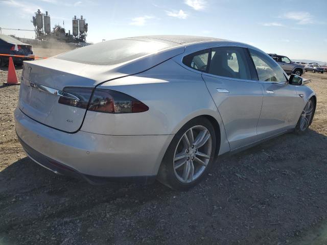 5YJSA1H16EFP50620 - 2014 TESLA MODEL S ვერცხლისფერი ფოტო 3