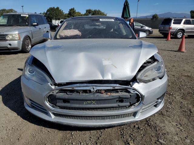 5YJSA1H16EFP50620 - 2014 TESLA MODEL S ვერცხლისფერი ფოტო 5