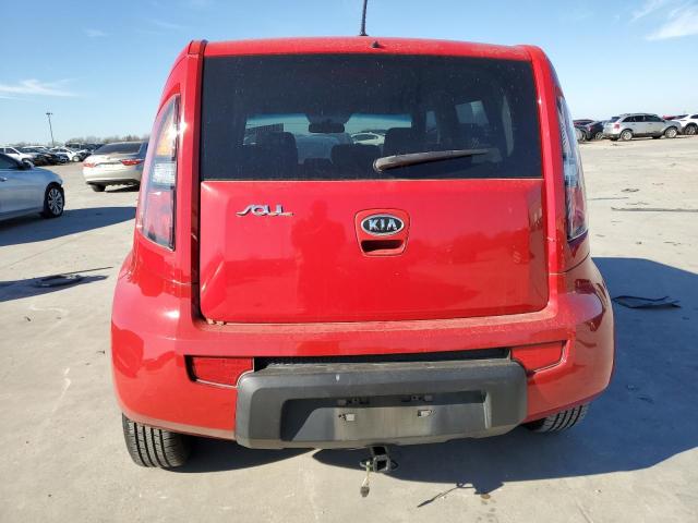 KNDJT2A27A7036798 - 2010 KIA SOUL + RED photo 6