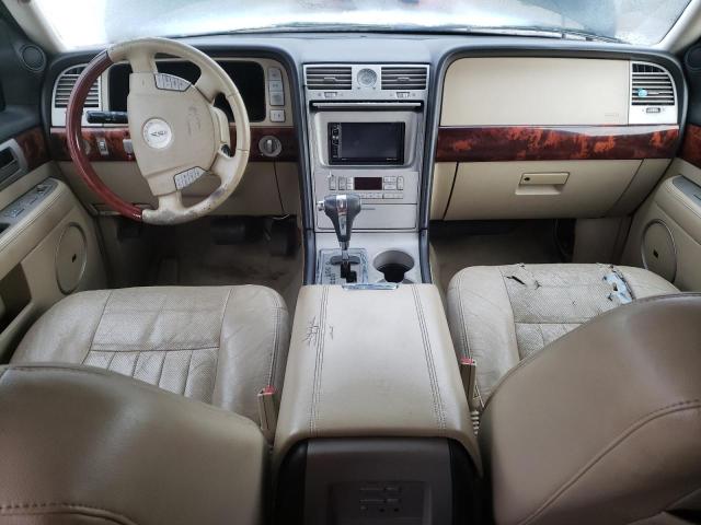 5LMFU28595LJ03894 - 2005 LINCOLN NAVIGATOR 黑色 照片 8
