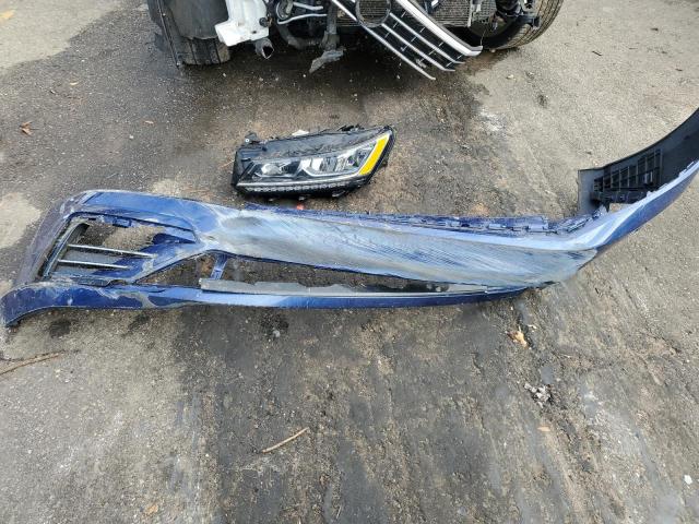 1VWDT7A37HC062786 - 2017 VOLKSWAGEN PASSAT R-LINE Blau Foto 12