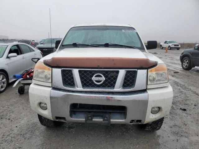 1N6AA0CC0AN315969 - 2010 NISSAN TITAN XE WHITE photo 5