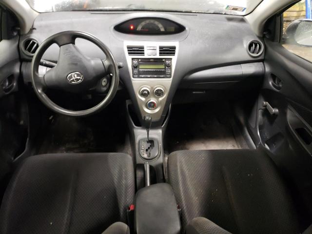 JTDBT923371075386 - 2007 TOYOTA YARIS SILVER photo 8