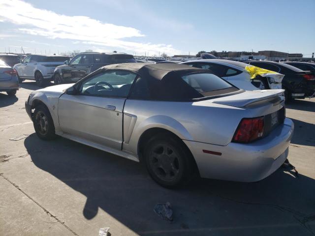 1FAFP4447YF142404 - 2000 FORD MUSTANG SILVER photo 2