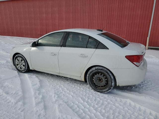 1G1PC5SB7F7155171 - 2015 CHEVROLET CRUZE LT WHITE photo 2