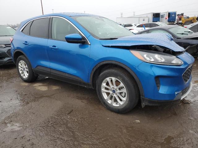 1FMCU9G64LUC78912 - 2020 FORD ESCAPE SE BLUE photo 4