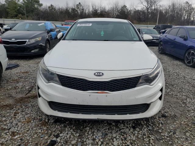 5XXGT4L39JG180078 - 2018 KIA OPTIMA LX WHITE photo 5