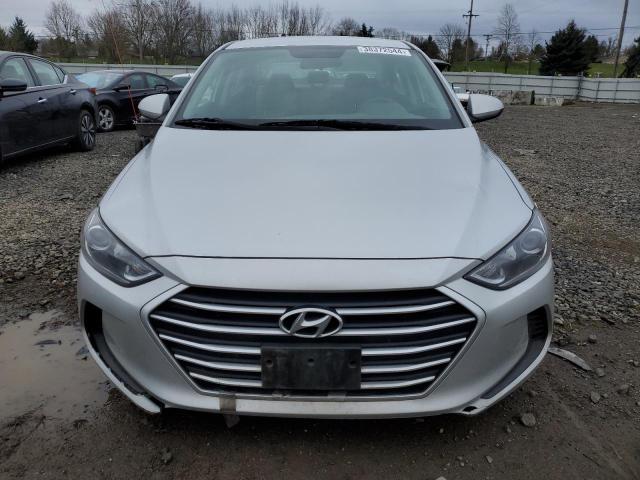 5NPD74LF3JH340509 - 2018 HYUNDAI ELANTRA SE SILVER photo 5