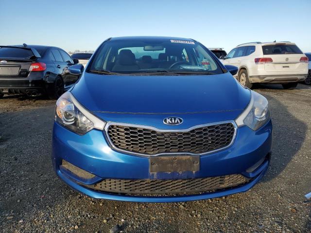 KNAFK4A6XE5066156 - 2014 KIA FORTE LX BLUE photo 5