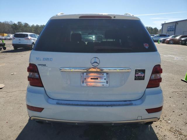 4JGBB5GBXBA725881 - 2011 MERCEDES-BENZ ML 350 WHITE photo 6