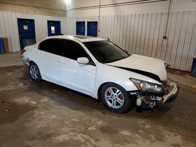 1HGCP26829A129173 - 2009 HONDA ACCORD EXL WHITE photo 4