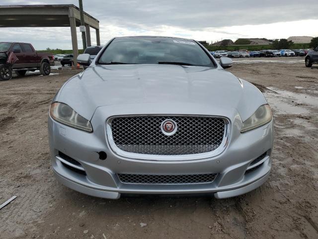 SAJWA1CZ3F8V85272 - 2015 JAGUAR XJ SILVER photo 5