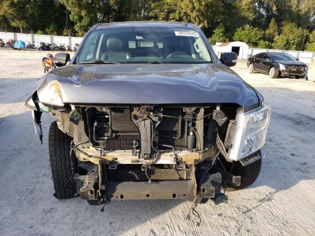 1N6AA1E66JN504249 - 2018 NISSAN TITAN SV GRAY photo 5