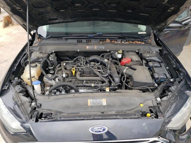 3FA6P0HD5KR107759 - 2019 FORD FUSION SE BLACK photo 11