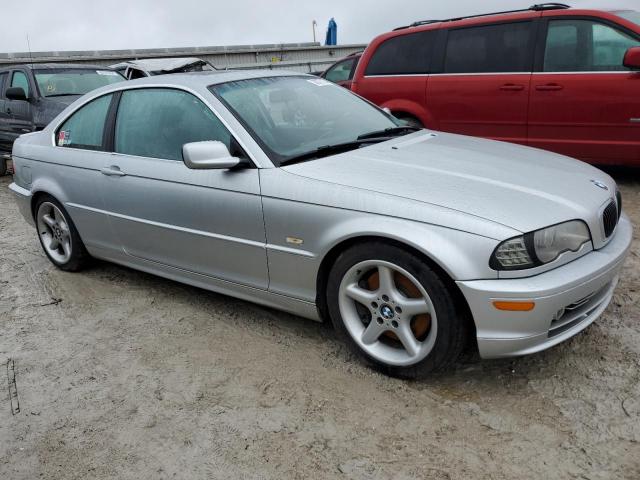 WBABN53492JU38824 - 2002 BMW 330 CI SILVER photo 4