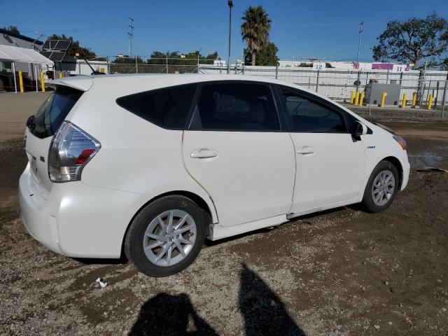 JTDZN3EU8C3057703 - 2012 TOYOTA PRIUS V WHITE photo 3