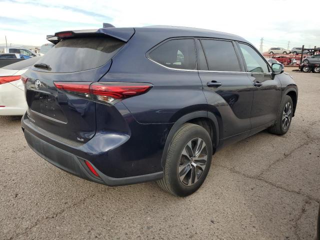 5TDGZRAH6LS000535 - 2020 TOYOTA HIGHLANDER XLE BLUE photo 3