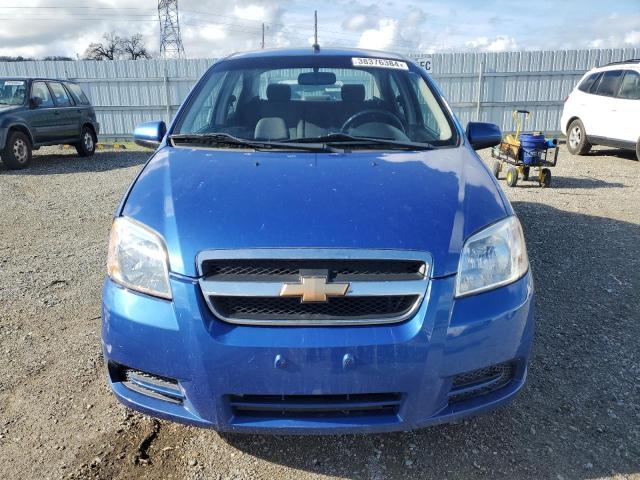 KL1TD56E59B645382 - 2009 CHEVROLET AVEO LS BLUE photo 5