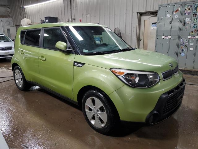 KNDJN2A25G7826605 - 2016 KIA SOUL GREEN photo 4