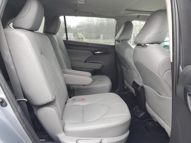 5TDGZRBH8MS111684 - 2021 TOYOTA HIGHLANDER XLE BLUE photo 11