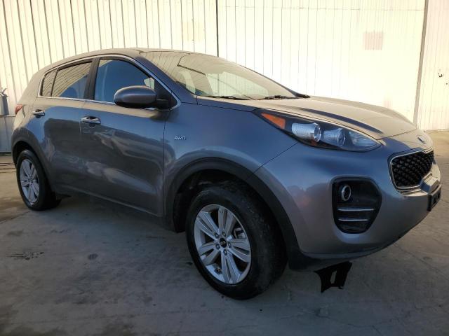 KNDPMCAC8J7430865 - 2018 KIA SPORTAGE LX SILVER photo 4