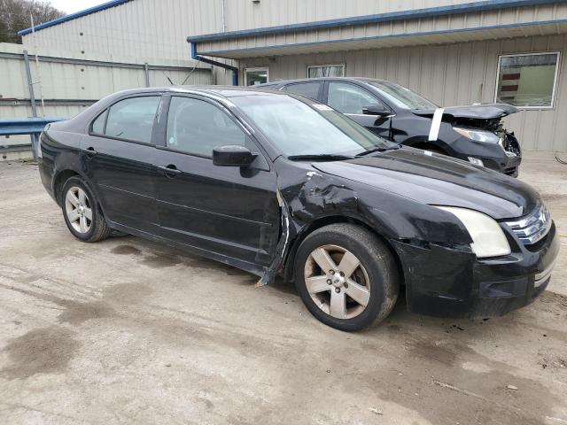 3FAHP07ZX8R103351 - 2008 FORD FUSION SE BLACK photo 4