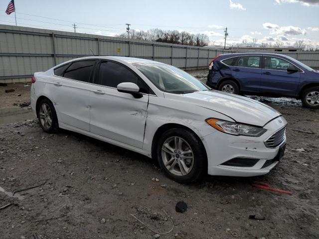 3FA6P0UU1JR150600 - 2018 FORD FUSION S HYBRID WHITE photo 4