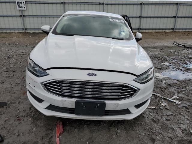 3FA6P0UU1JR150600 - 2018 FORD FUSION S HYBRID WHITE photo 5