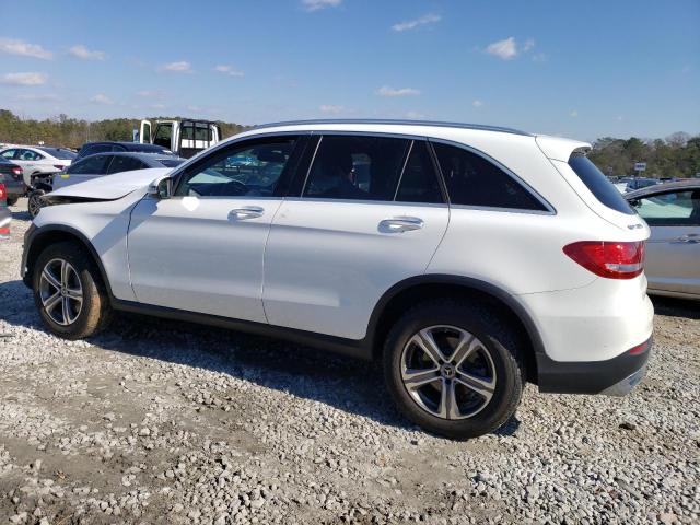 WDC0G4KBXJV026587 - 2018 MERCEDES-BENZ GLC 300 4MATIC WHITE photo 2