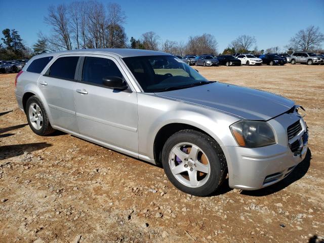 2D4FV47TX6H128756 - 2006 DODGE MAGNUM SE SILVER photo 4