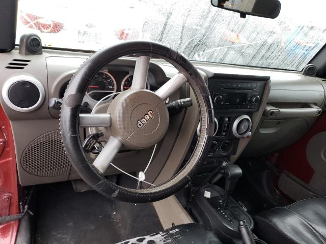 1J4HA5H12AL129622 - 2010 JEEP WRANGLER U SAHARA MAROON photo 8