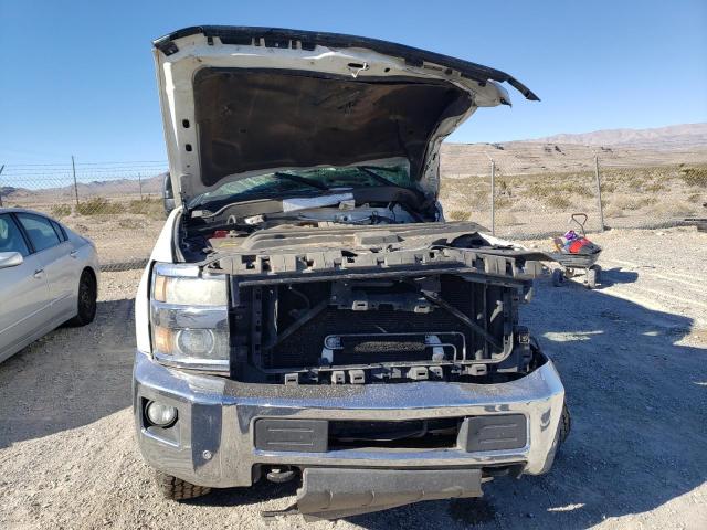 1GC1KWE84FF139425 - 2015 CHEVROLET SILVERADO K2500 HEAVY DUTY LTZ WHITE photo 5