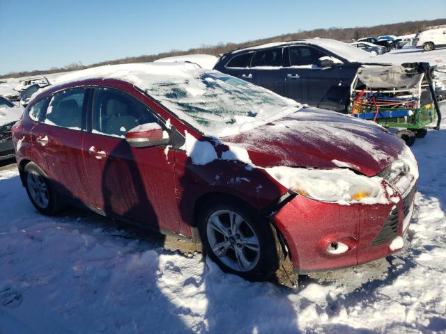 1FADP3K22EL436244 - 2014 FORD FOCUS SE MAROON photo 4