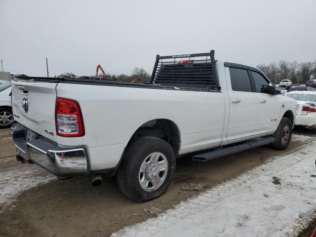 3C6UR5JL3KG518980 - 2019 RAM 2500 BIG HORN WHITE photo 3