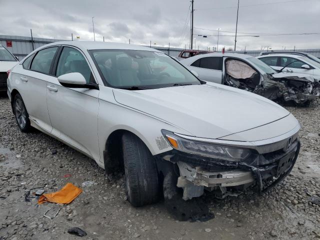 1HGCV1F18JA254931 - 2018 HONDA ACCORD LX WHITE photo 4