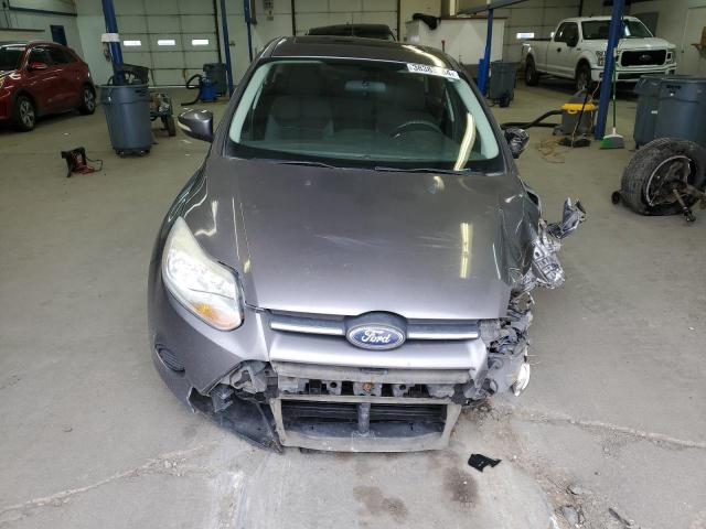 1FADP3K25EL355920 - 2014 FORD FOCUS SE GRAY photo 5