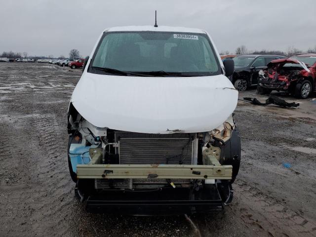 3N63M0ZN7FK715310 - 2015 CHEVROLET CITY EXPRE LT WHITE photo 5