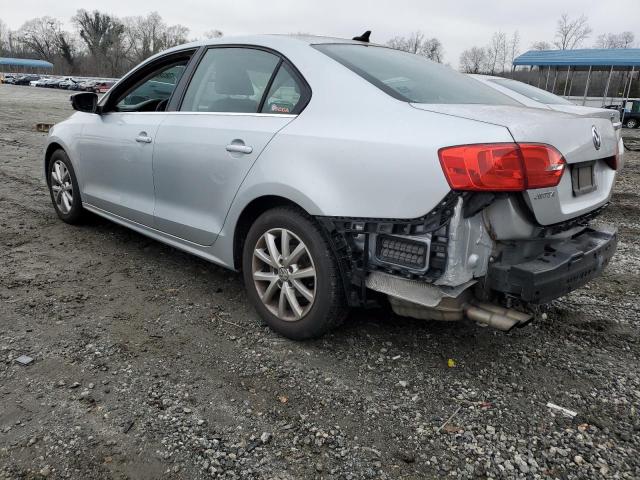 3VWD07AJ6EM203087 - 2014 VOLKSWAGEN JETTA SE SILVER photo 2