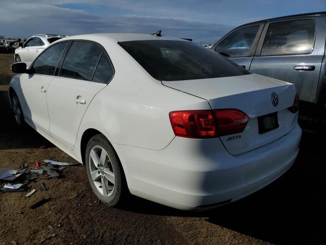 3VWLL7AJ9DM446314 - 2013 VOLKSWAGEN JETTA TDI WHITE photo 2