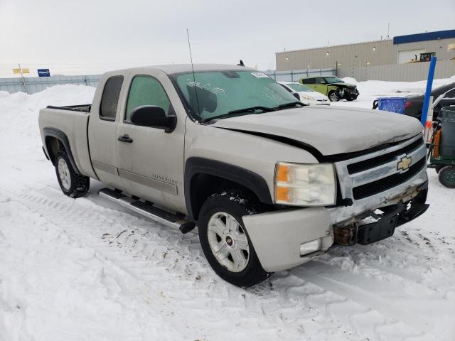 1GCEK19058Z284158 - 2008 CHEVROLET SILVERADO K1500 SILVER photo 4