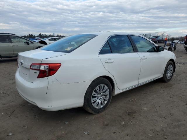 4T4BF1FK0ER385776 - 2014 TOYOTA CAMRY L WHITE photo 3