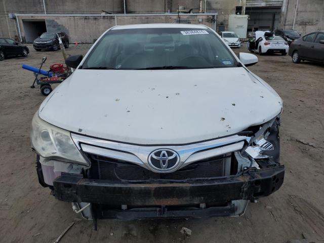 4T4BF1FK0ER385776 - 2014 TOYOTA CAMRY L WHITE photo 5