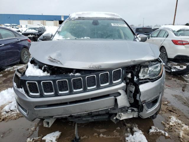 3C4NJDCB9KT664052 - 2019 JEEP COMPASS LIMITED GRAY photo 5