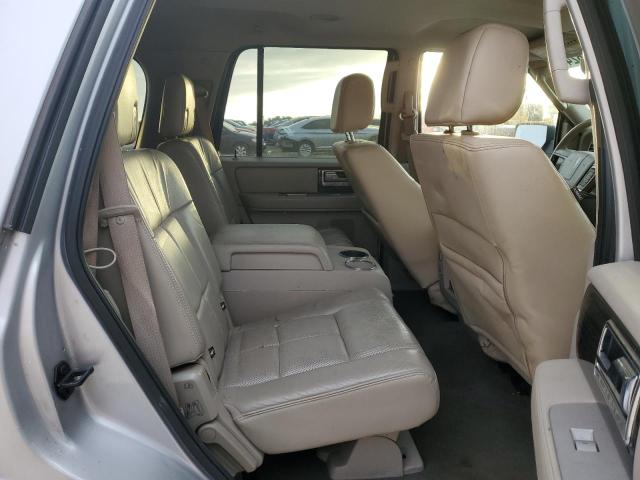 5LMJJ2J59AEJ05186 - 2010 LINCOLN NAVIGATOR 银色 照片 11
