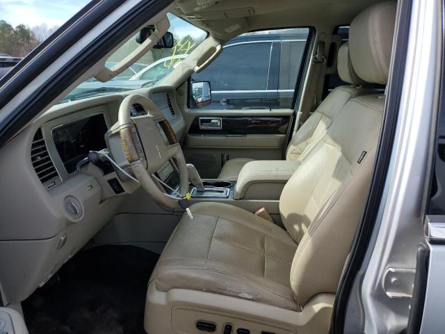 5LMJJ2J59AEJ05186 - 2010 LINCOLN NAVIGATOR 银色 照片 7