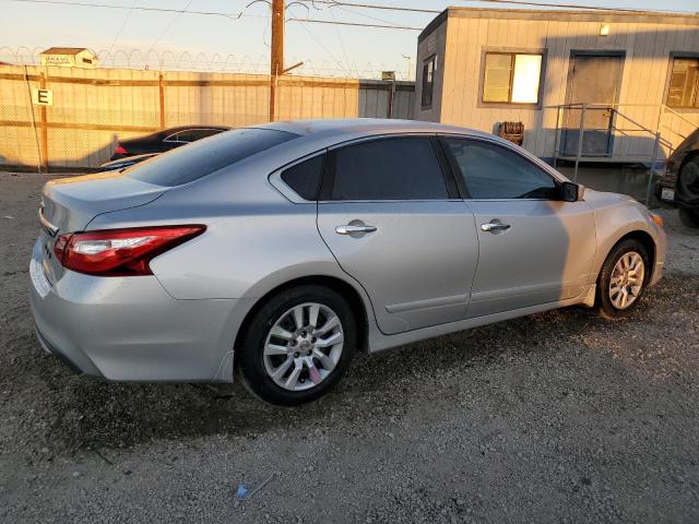 1N4AL3AP9HN315828 - 2017 NISSAN ALTIMA 2.5 SILVER photo 3